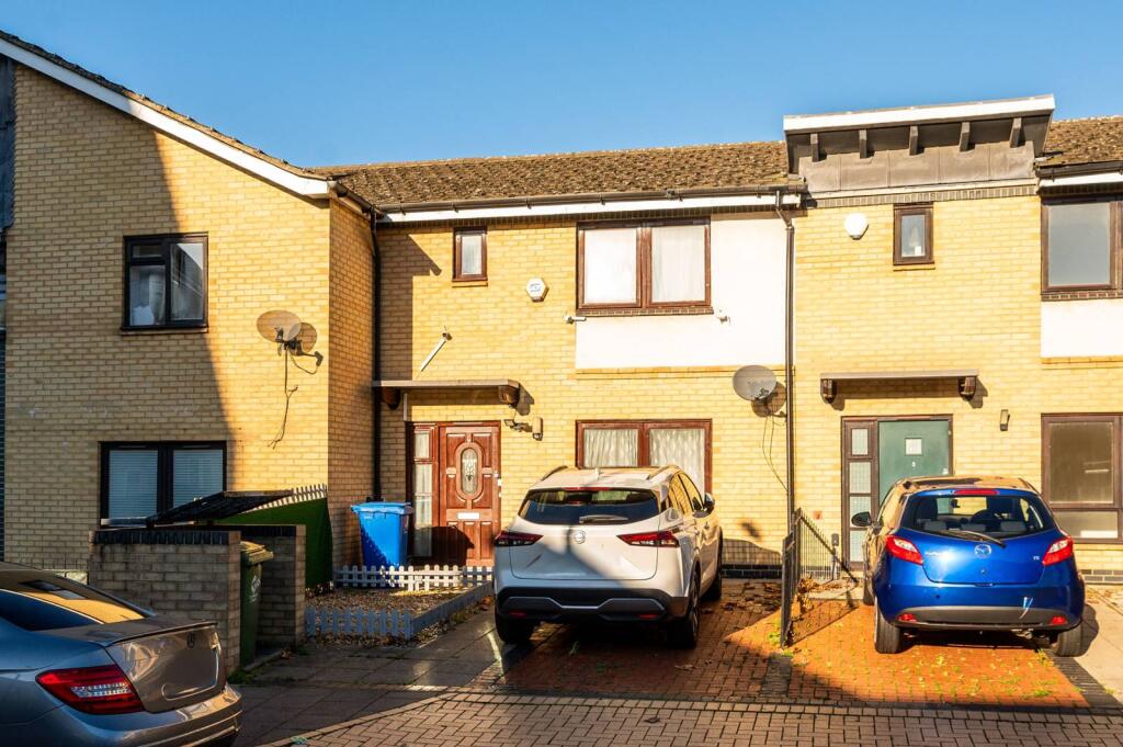 Main image of property: Gatonby Street, Peckham, London, SE15