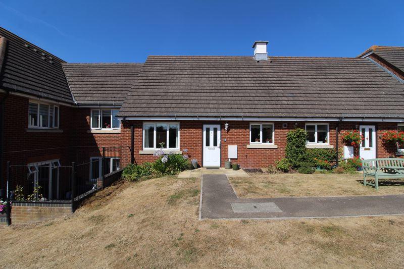 1 bedroom retirement property for sale in Crandon Walk, Gorringe Avenue, Southdowns, South
