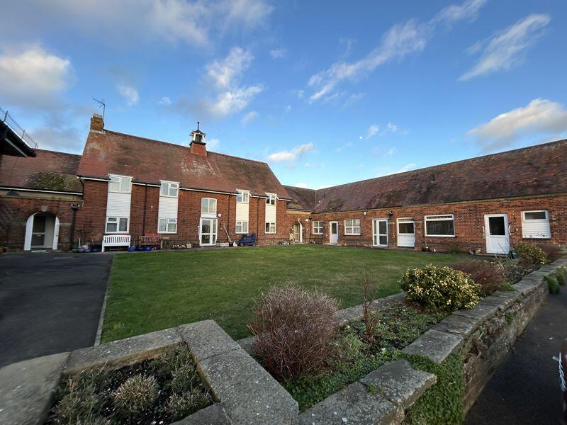 1 bedroom retirement property for sale in Gorringe Avenue, South