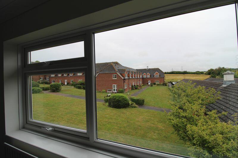 Additional property image - Prince Charles Avenue, South Darenth