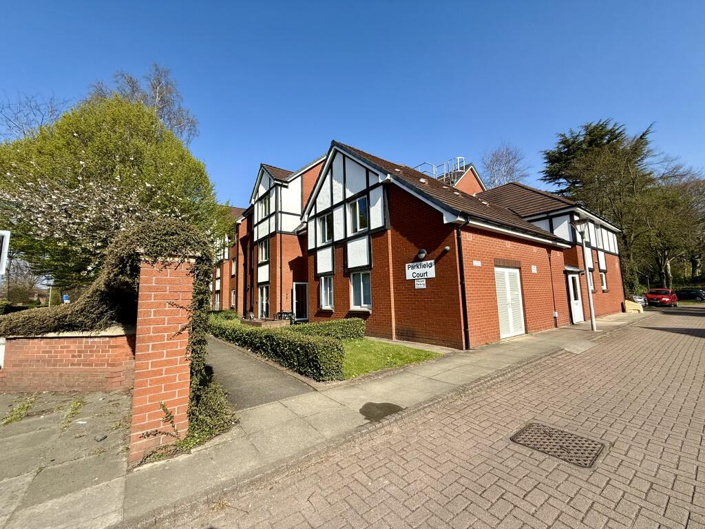Main image of property: Parkfield Court,M20