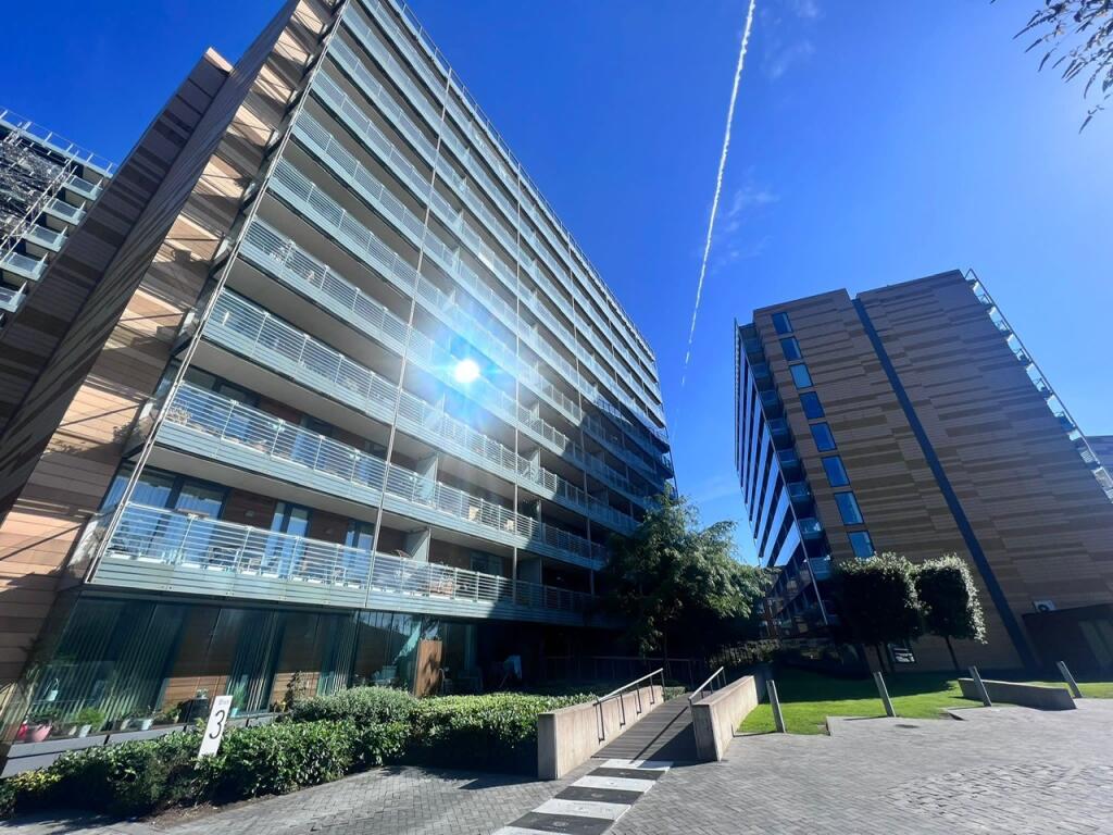 Main image of property: St Georges Island, Castlefield, M15