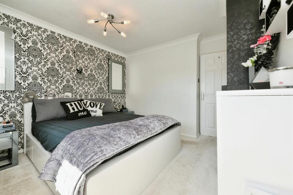 Additional property image - Northfield Road, SAWBRIDGEWORTH