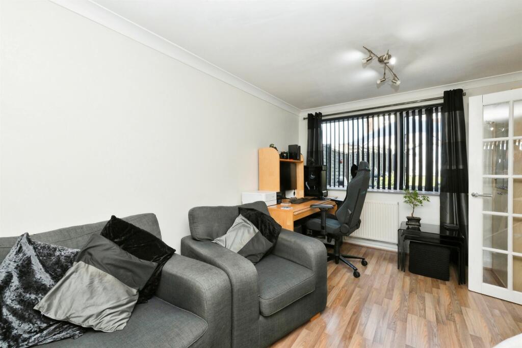 Additional property image - Northfield Road, SAWBRIDGEWORTH