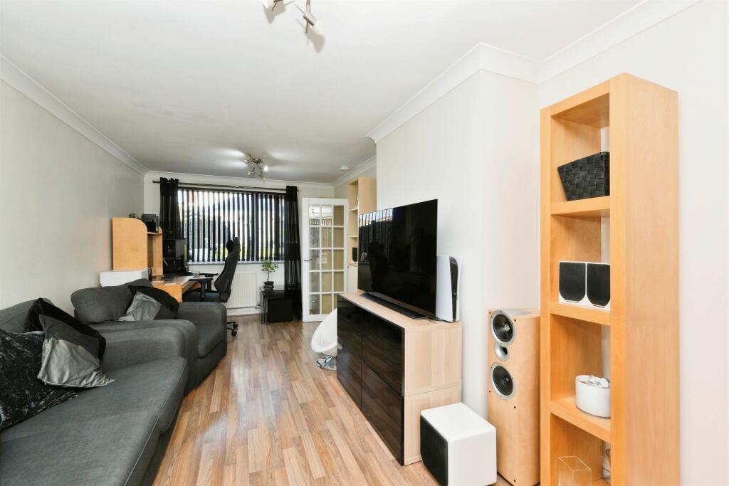 Additional property image - Northfield Road, SAWBRIDGEWORTH