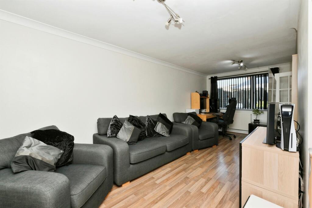 Additional property image - Northfield Road, SAWBRIDGEWORTH