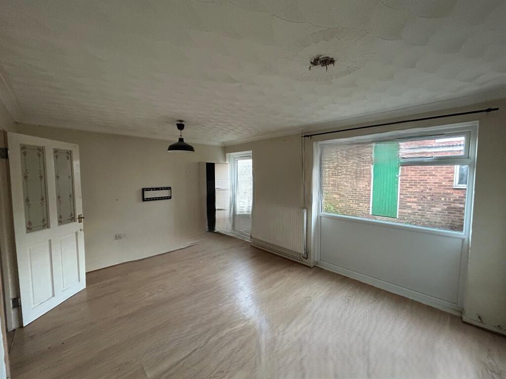 Additional property image - Long Banks, Harlow