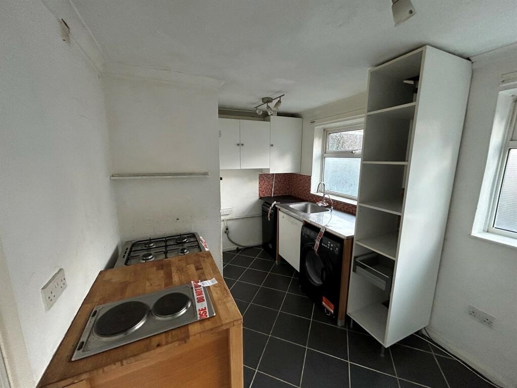 Additional property image - Long Banks, Harlow