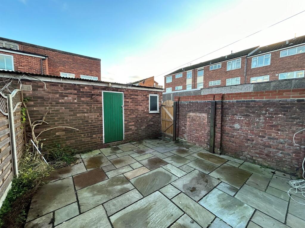 Additional property image - Long Banks, Harlow