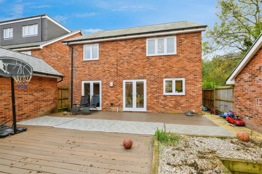 Additional property image - Taylor Close, Harlow