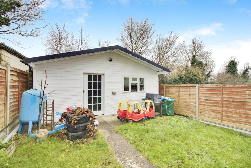 Additional property image - Hookfield, HARLOW