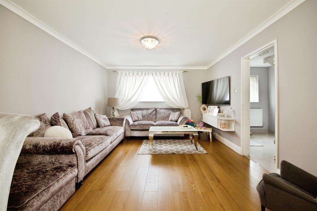 Main image of property: Carters Mead, HARLOW