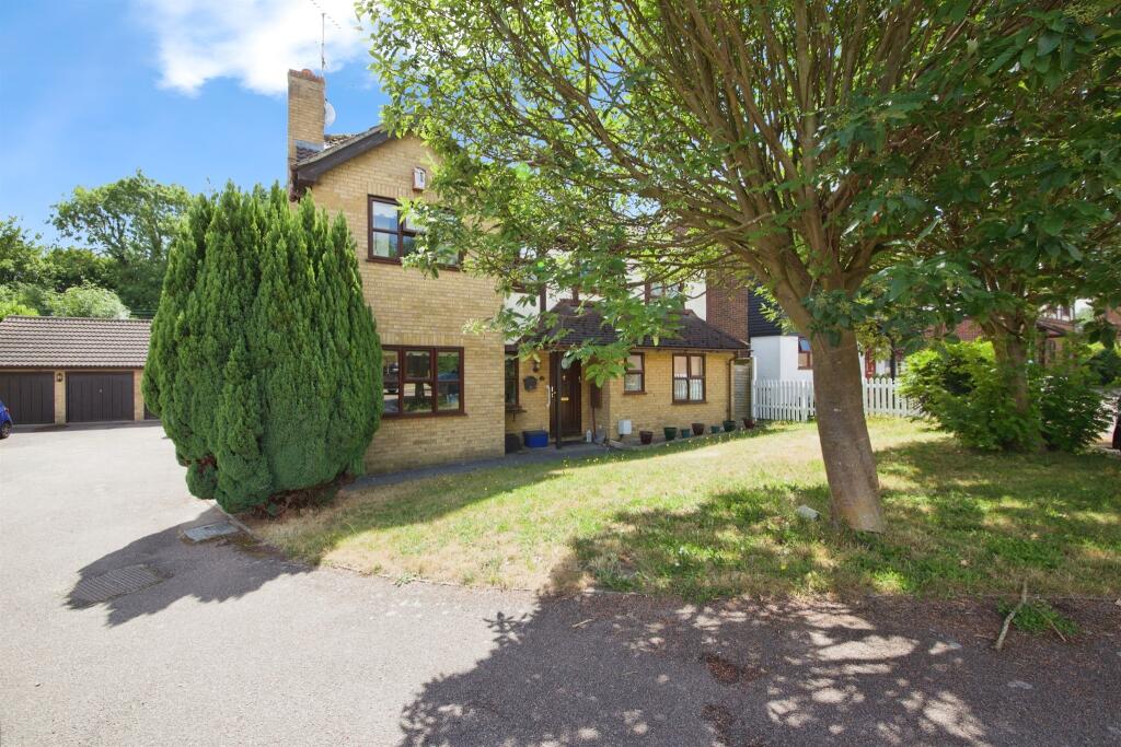 Main image of property: Wheatfields, Harlow