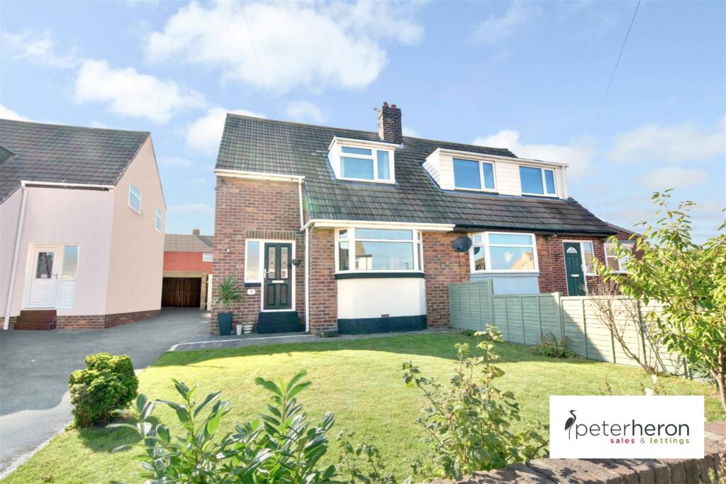 3 bedroom semidetached house for sale in Fairfield Drive, Whitburn