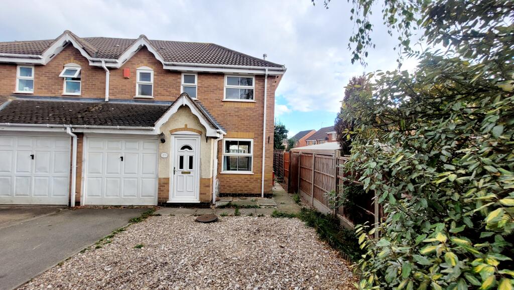 Main image of property: Curlew Close, Coalville