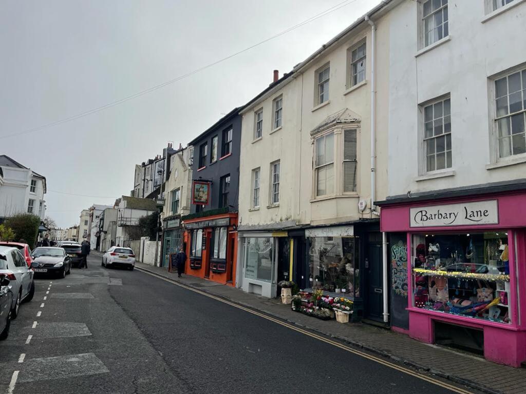 Additional property image - 93 St Georges Road, Brighton, BN2 1EE