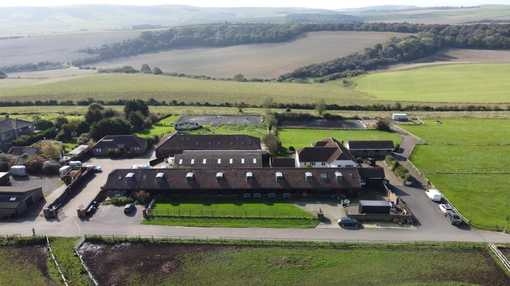 Additional property image - The Old Racecourse, Lewes, BN7 1UR