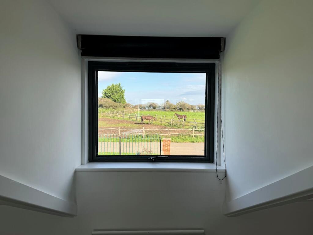 Additional property image - The Old Racecourse, Lewes, BN7 1UR