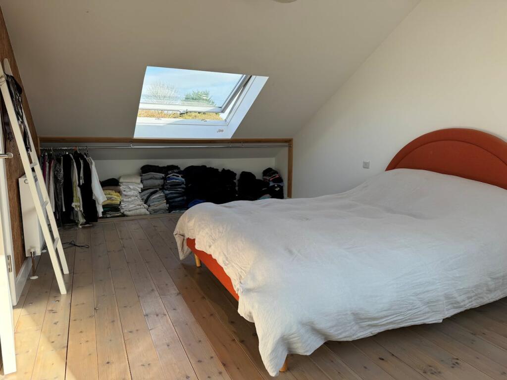 Additional property image - The Old Racecourse, Lewes, BN7 1UR