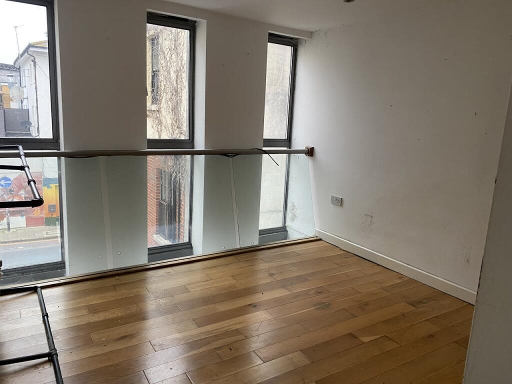 Additional property image - 2-3 York Hill, Brighton, BN1 4JX