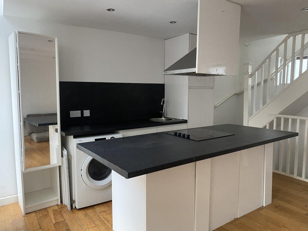Additional property image - 2-3 York Hill, Brighton, BN1 4JX