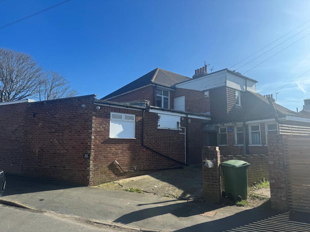 Main image of property: 4 Alfriston Road (Retail), Seaford, BN25 3PX