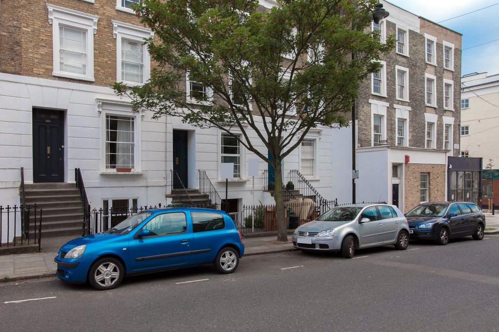 1 bedroom flat for rent in Offord Road, Islington, N1