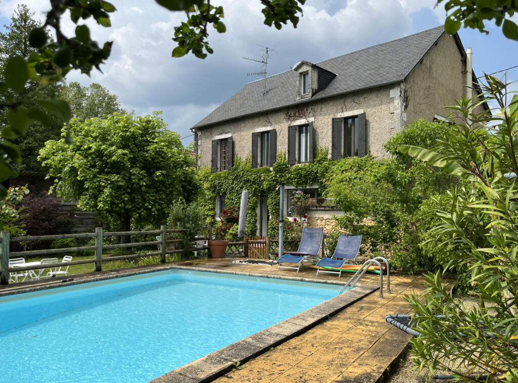 Main image of property: Montignac_