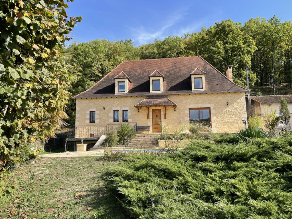 Main image of property: Montignac_