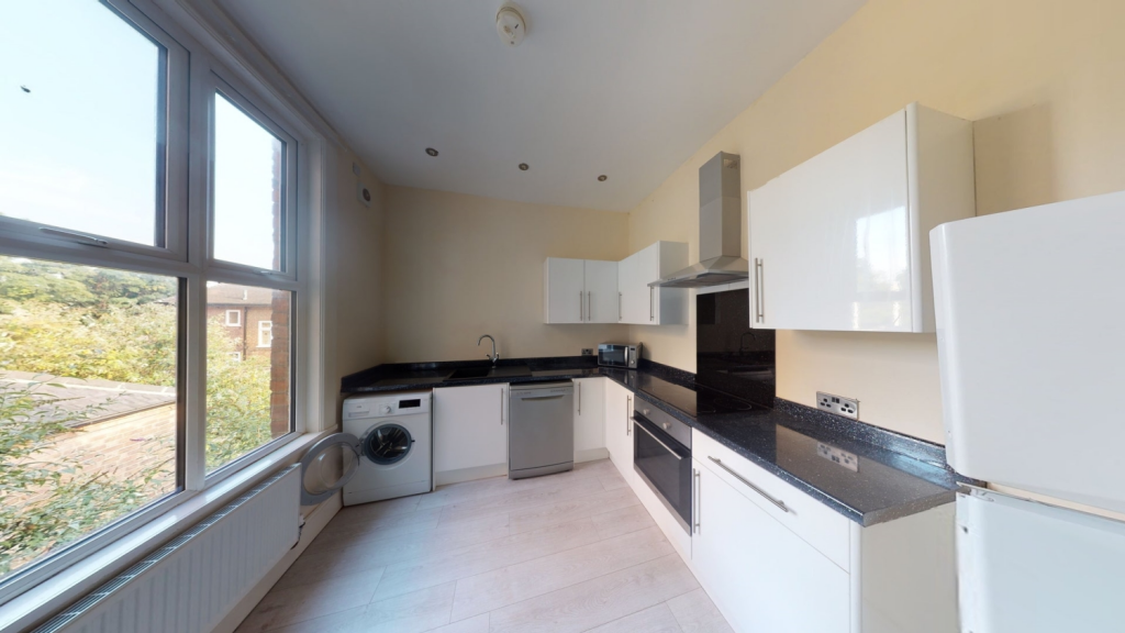 Main image of property: Flat 2, 79 Forest Road West, The Arboretum, Nottingham, NG7 4ER