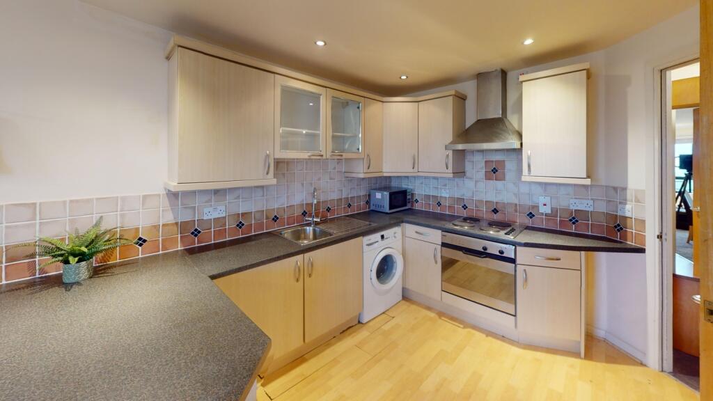 Main image of property: Flat 20 Royal Victoria Court