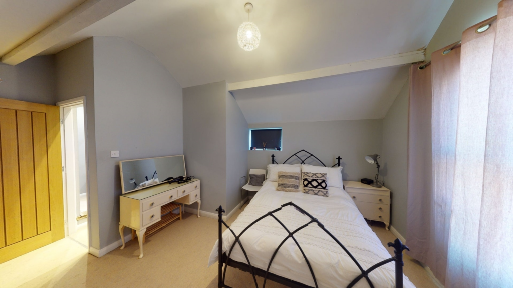 Main image of property: Coach House, Montgomery Street, Nottingham, NG7 4AQ