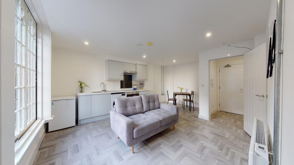 Main image of property: Flat 1 Plumptre Court, Poplar Street, Nottingham, Nottinghamshire, NG1