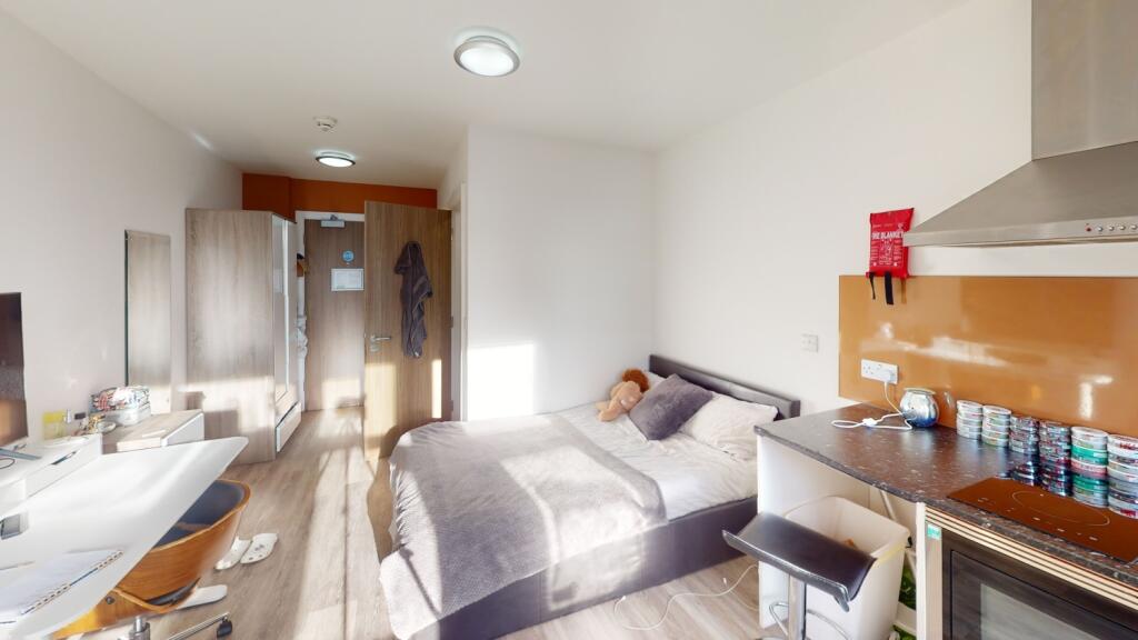 Main image of property: Studio 13 Express Buildings