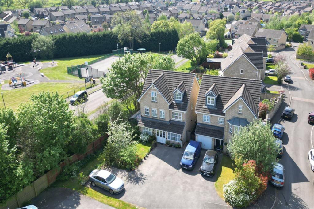 Main image of property: Mayflower Close, Glossop