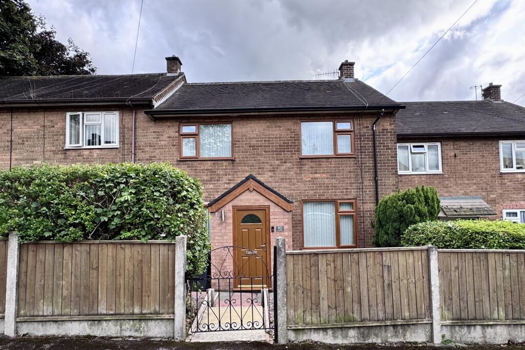 Main image of property: Chapel Lane, Hadfield, Glossop