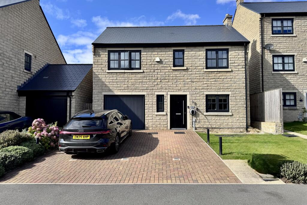 Main image of property: Hawkshead Road, Glossop