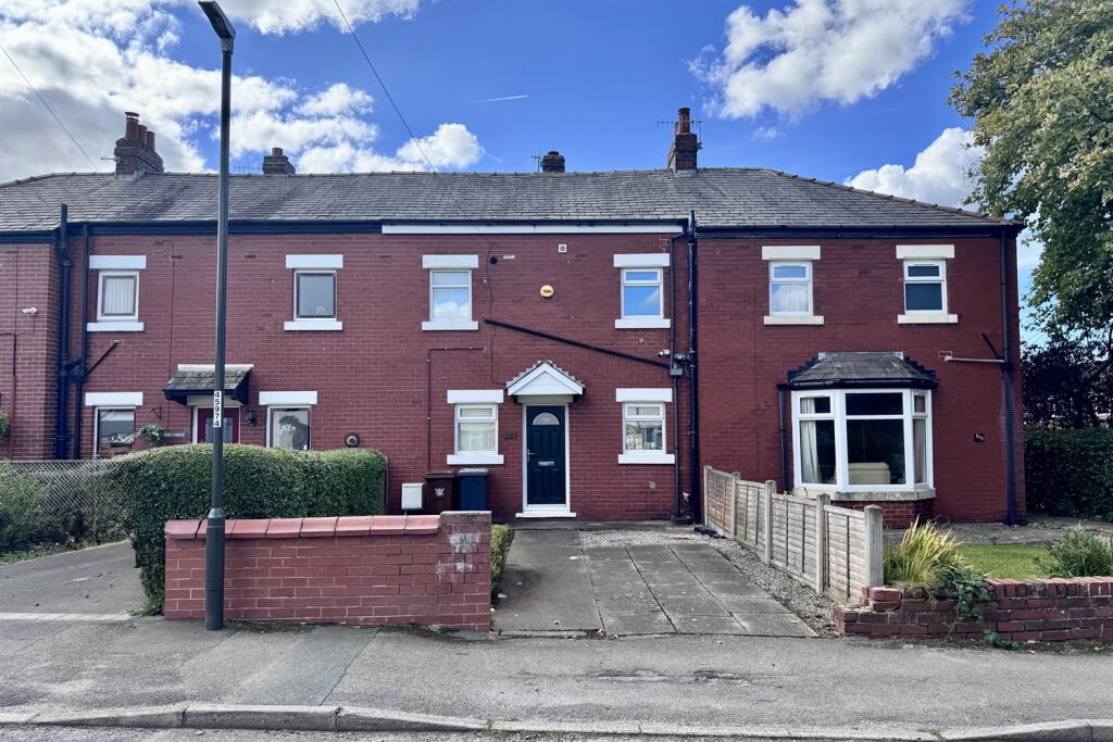 Main image of property: Hadfield Road, Hadfield, Glossop