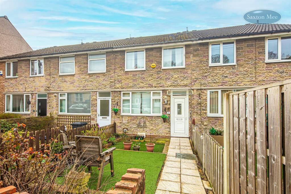 3 bedroom town house for sale in Bankfield Road, Malin Bridge