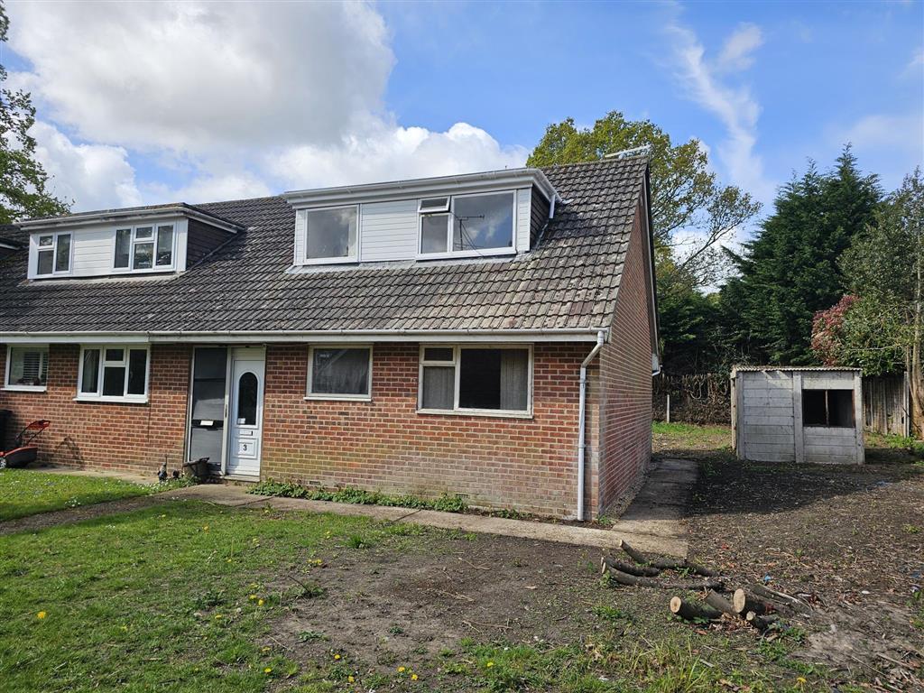 Main image of property: Frensham Court, Hedge End, SOUTHAMPTON
