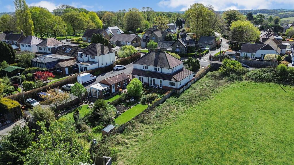 Main image of property: Longedge Lane, Wingerworth, Chesterfield, S42