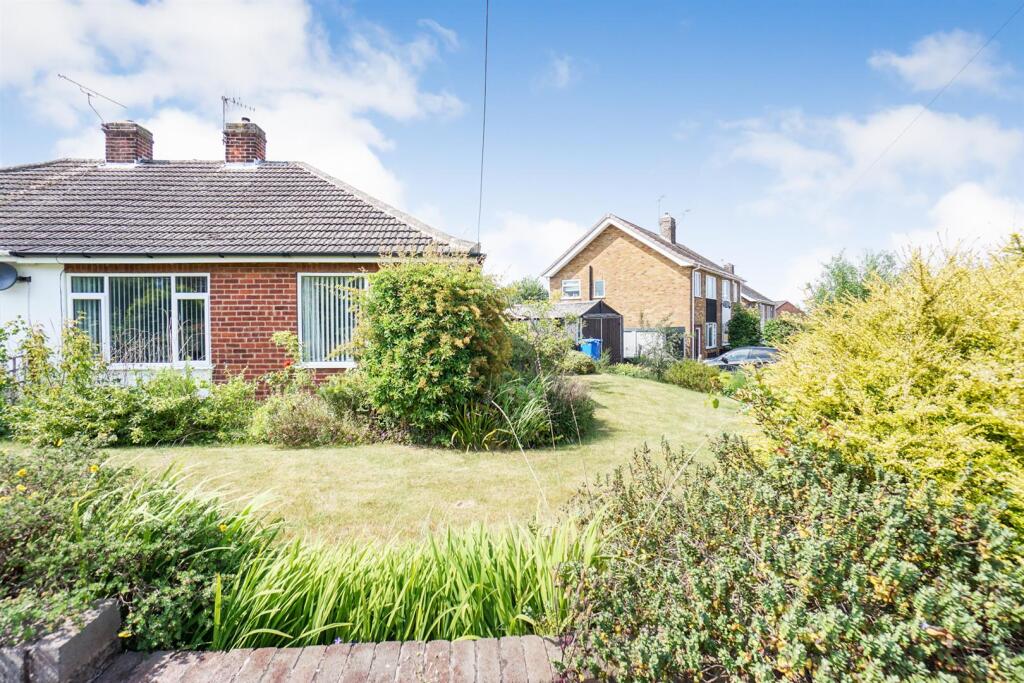 Main image of property: Davian Way, Walton, Chesterfield, S40