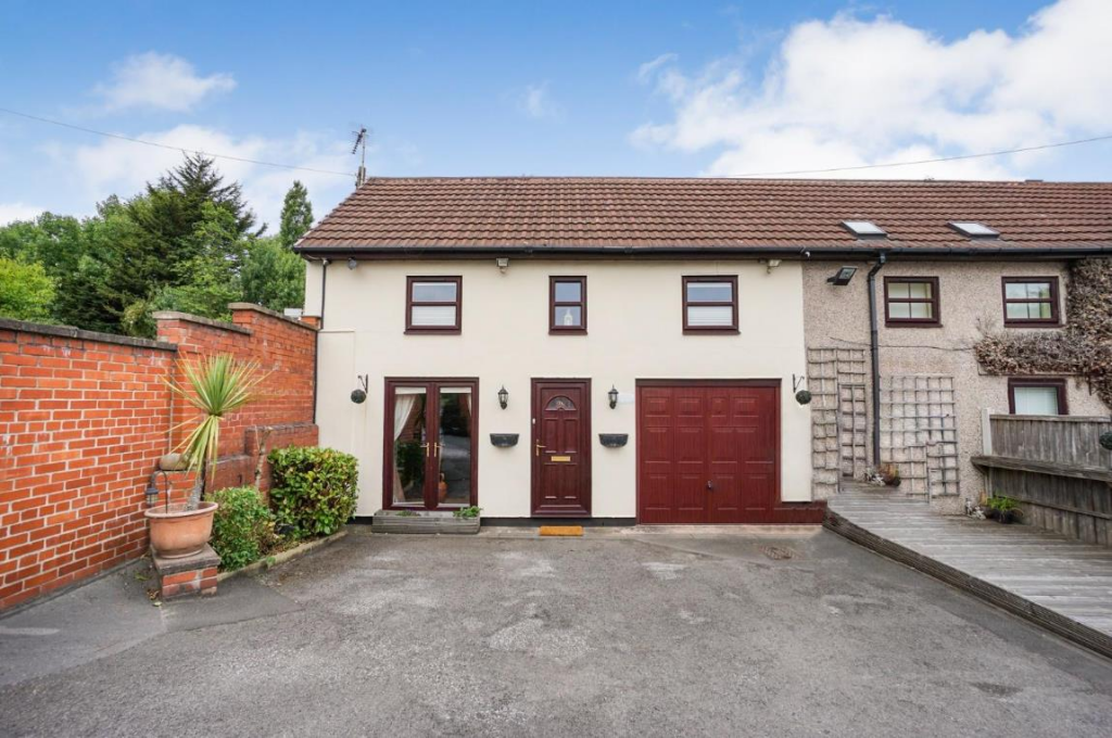 Main image of property: Erin Road, Duckmanton, Chesterfield, S44