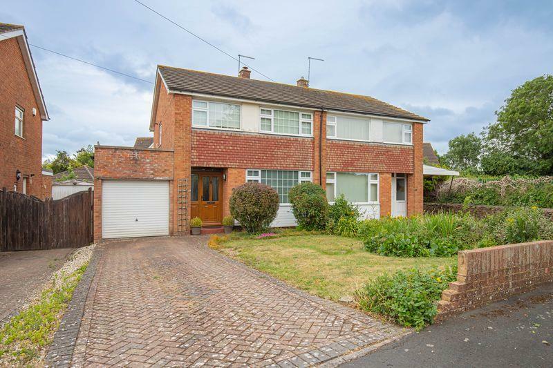 3 bedroom semidetached house for sale in Camberley Drive, Frampton