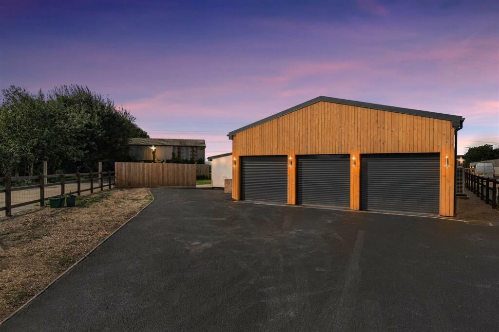 Additional property image - The Old Corn Mill, Bristol Road, Iron Acton, Bristol
