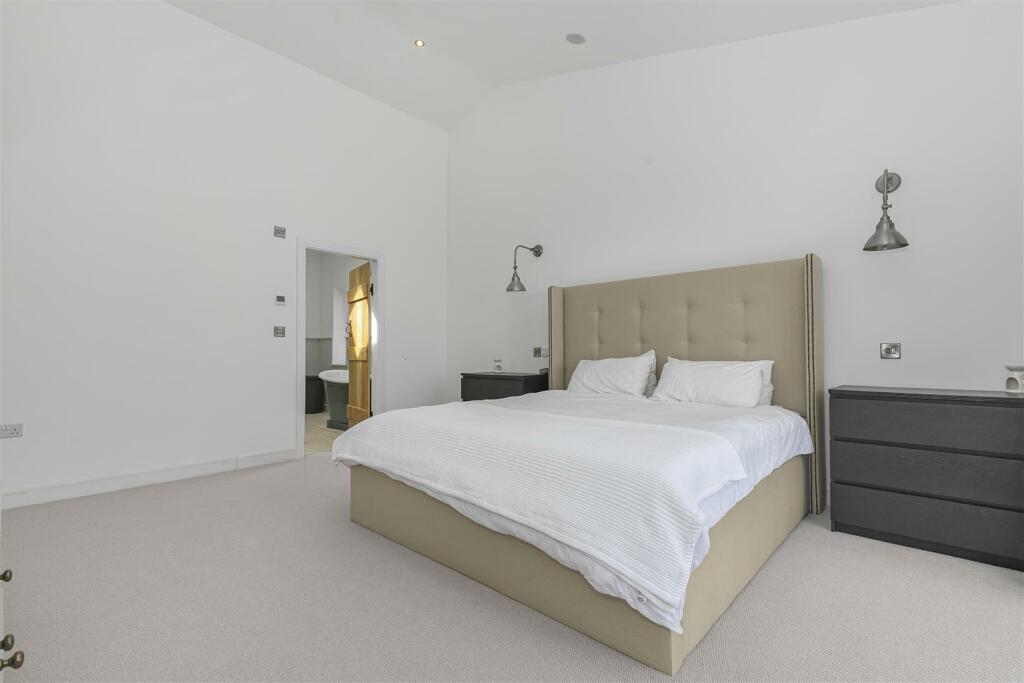 Additional property image - The Old Corn Mill, Bristol Road, Iron Acton, Bristol