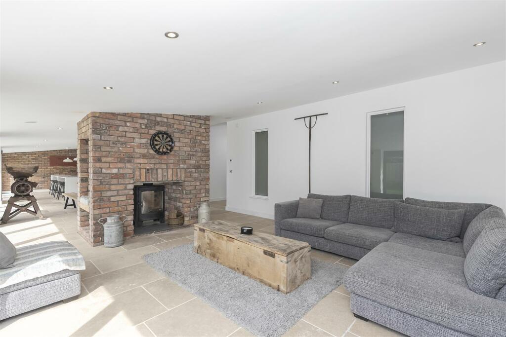 Additional property image - The Old Corn Mill, Bristol Road, Iron Acton, Bristol
