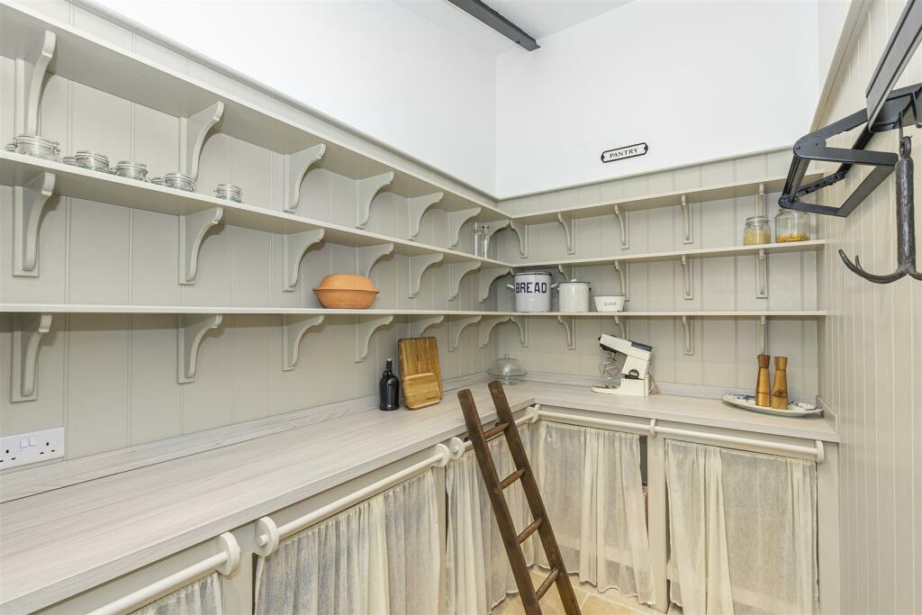 Additional property image - The Old Corn Mill, Bristol Road, Iron Acton, Bristol