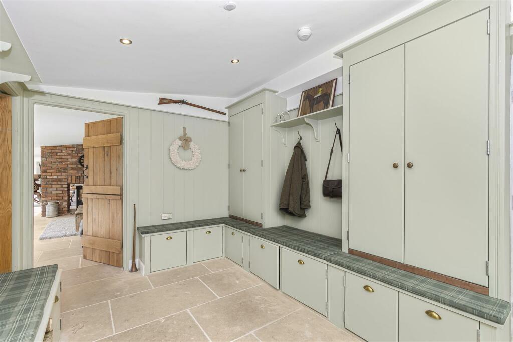 Additional property image - The Old Corn Mill, Bristol Road, Iron Acton, Bristol