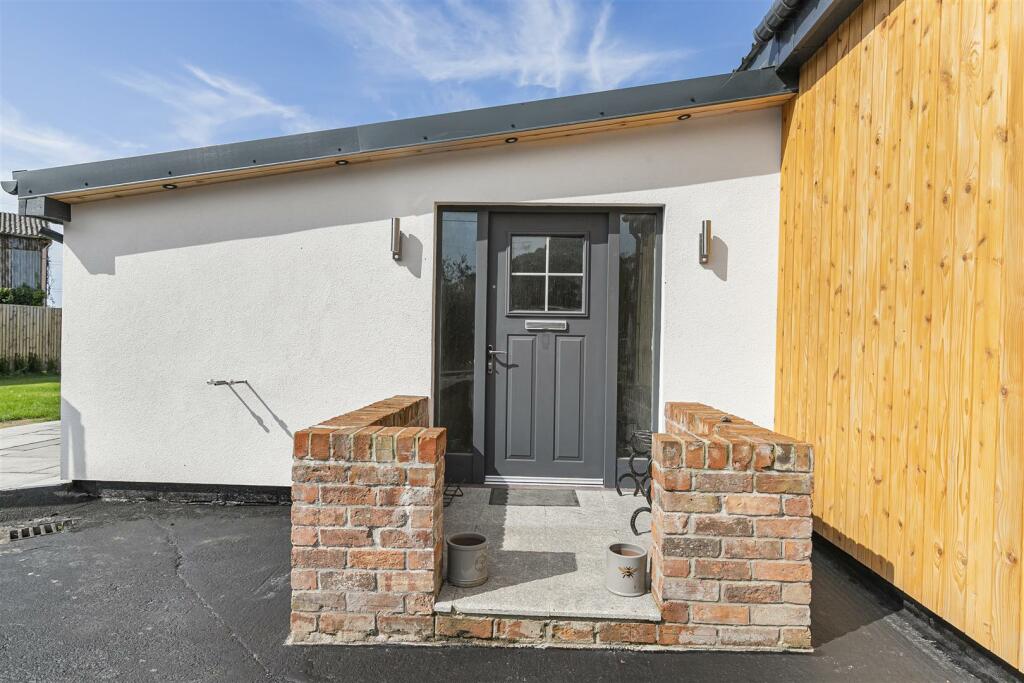 Additional property image - The Old Corn Mill, Bristol Road, Iron Acton, Bristol